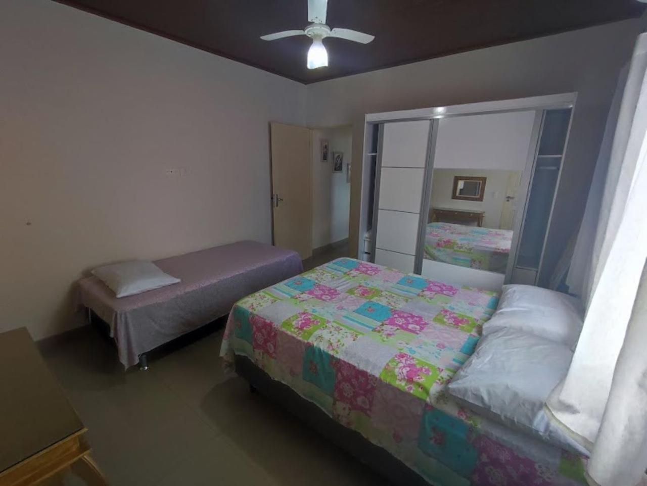 Casa Localizada A 7 Minutos Da Grande Em *